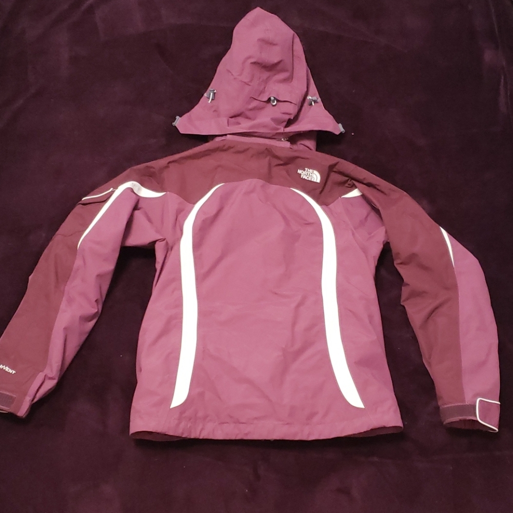 North Face Snow Jacket - Picture 7 of 8